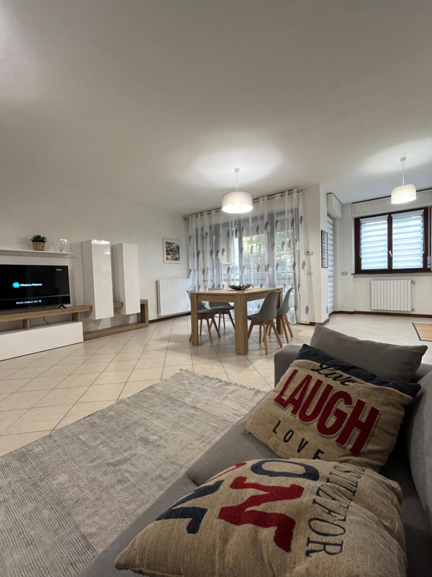 Elegante Casa -Rho Fiera Apartment Vanzago Ngoại thất bức ảnh